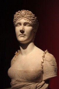 約瑟芬皇后的雕像