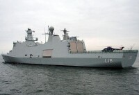 丹麥阿布沙龍級支援艦