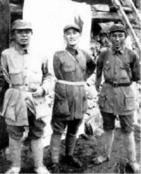 右起：晏福生、左齊、彭清雲