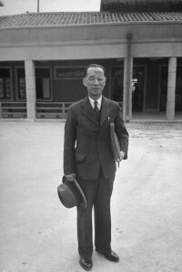 1949年3月翁文灝博士於台北