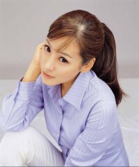 劉永希(女，31歲)