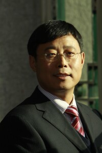 金星國際教育集團董事長:薛金星