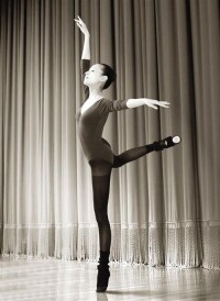 董潔早年學習舞蹈芭蕾