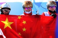 中國女子自由式滑雪空中技巧隊員