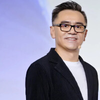 王成[TCL實業控股股份有限公司CEO，TCL電子CEO]