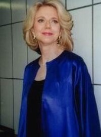 Blythe Danner