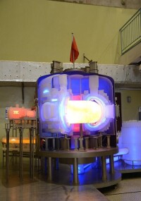中國新一代“人造太陽”實驗裝置