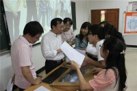 陳欣先生在成鐵局培訓中與學員互動