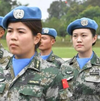 戴藍色貝雷帽中國維和部隊