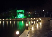 燕鳴湖夜景