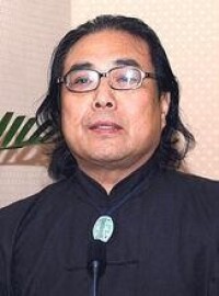 張乃仁