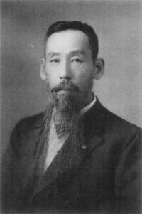 貴族院議員穗積八束（1912年）