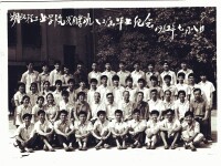 湖北輕工業學院首屆畢業生（1982年）