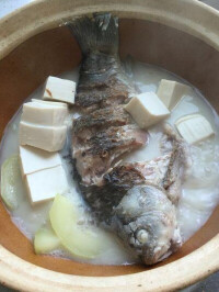 鯽魚催乳湯