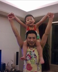 陳少華與兒子