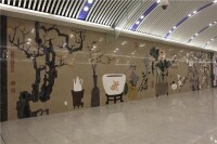 北京地鐵六號線物資學院路站站廳壁畫《四時花間》