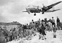 1948年“柏林封鎖”時期空運物資的飛機