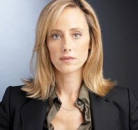 Kim Raver