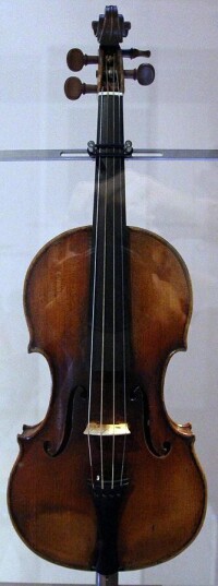 帕格尼尼的小提琴