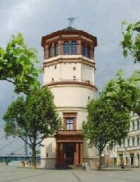 杜塞爾多夫 宮塔（Schlossturm)