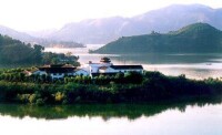 瀛湖