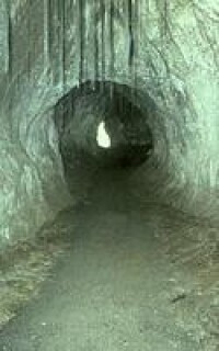 熔岩隧道