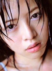 山田波子