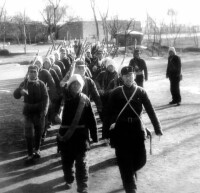 1944年，太行山武工隊向敵後進發