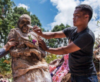 印度尼西亞托拉雅族人乾屍巡遊