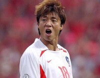 黃善洪曾代表韓國國家隊參加2002世界盃