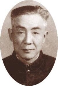 第一任社長馮雪峰