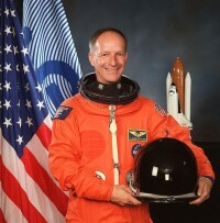 宇航員Claude Nicollier，歐洲太空總署專家