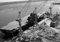 98年停工荒廢在黑海造船廠的瓦良格號