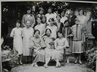 華南女院全體教職員工合影（1928 ）