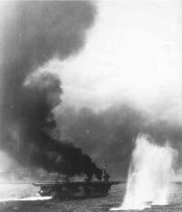對抗日本自殺攻擊的美國艦隊