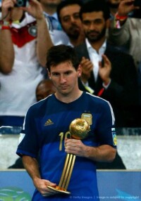 梅西獲得巴西世界盃金球獎