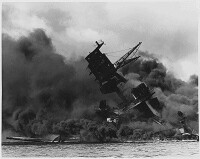 日本摧毀了珍珠港，卻喚醒了美國復仇的心