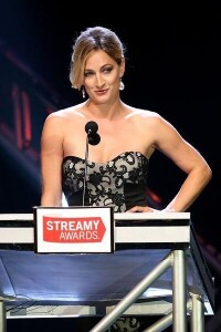 Zoe Bell