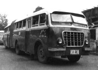 重慶上世紀80年代初的公交車