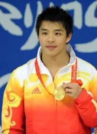 北京奧運跳水冠軍何沖