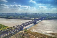 黃河鐵路大橋