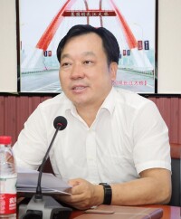 胡漢舟參加會議