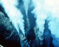 火山噴發時氣體爆炸