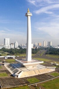 雅加達[印度尼西亞的首都]建設