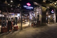 lee cooper