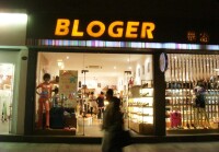 BLOGER