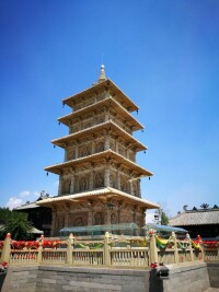 靈岩寺