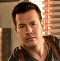 DT.Antonio Dawson