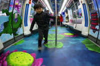 寧波軌道交通1號線旅遊文化3D專列車廂