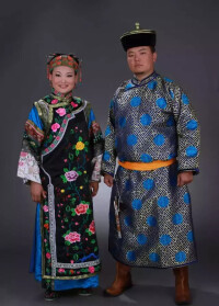 科爾沁蒙古服飾的一種